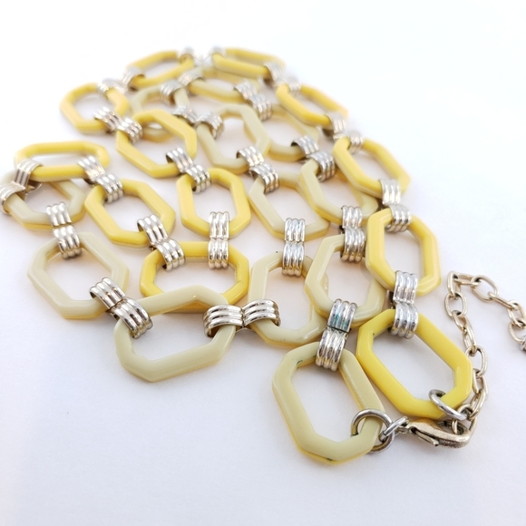 Y2K Coldwater Creek long necklace yellow acrylic open links chunky layer - Picture 5 of 14